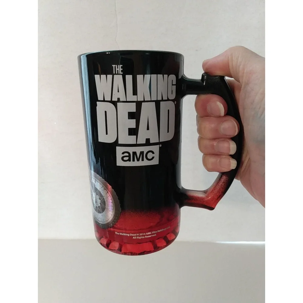 The Walking Dead Daryl Dixon AMC 2014 Black Red Fade Foil Beer Mug Stein 6